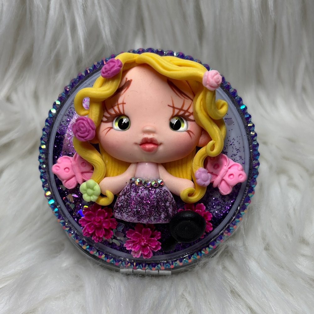 Rapunzel Cute Doll-Themed Trinket Compact Mirror